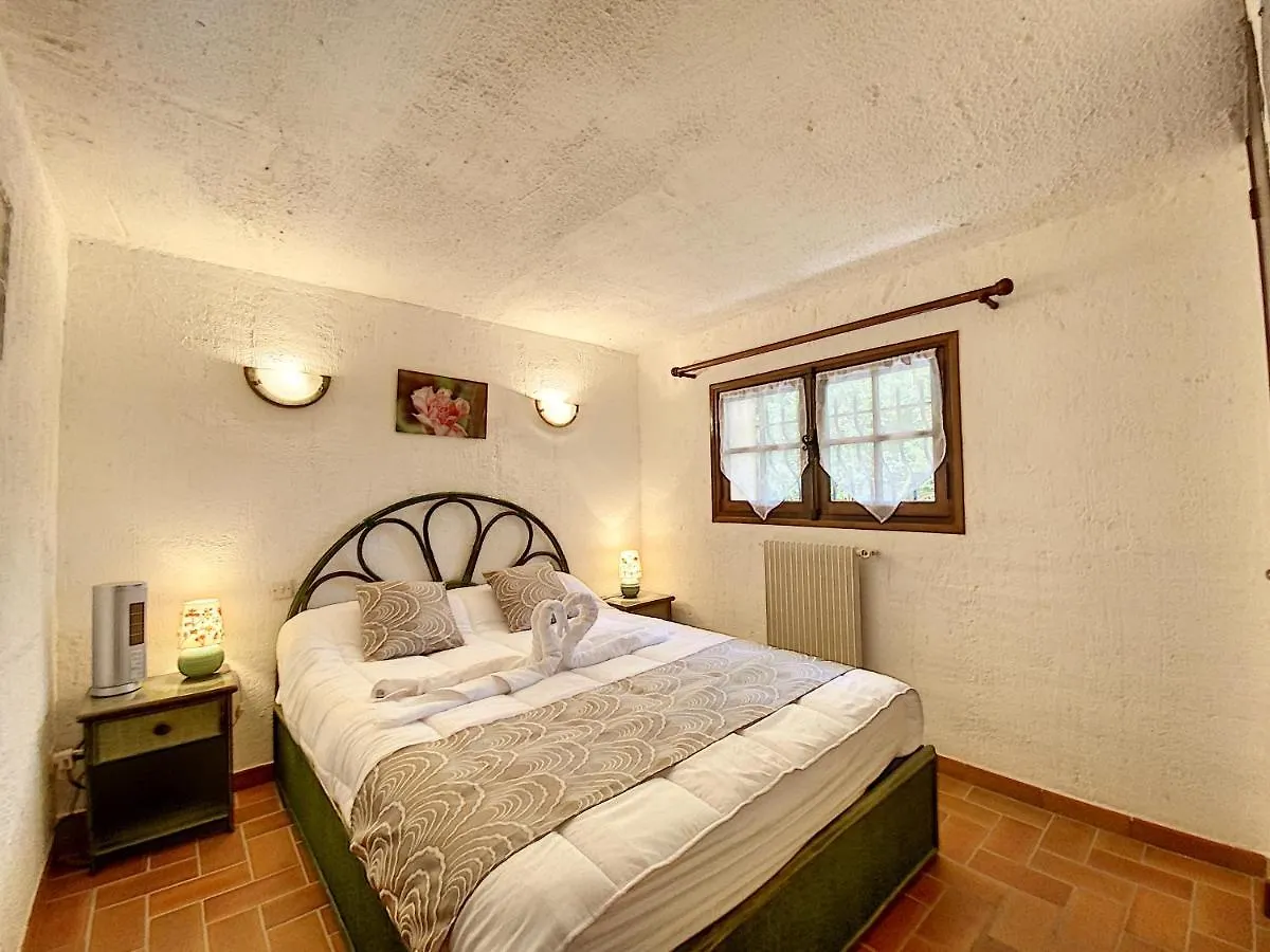 L'Ensoleillade Appartement Fréjus 0*,