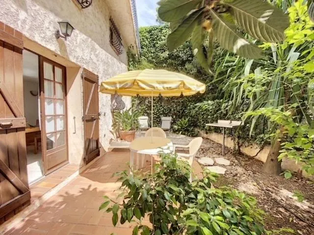 דירות Fréjus L'Ensoleillade