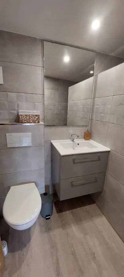 L'Ensoleillade Appartement Fréjus 0*,